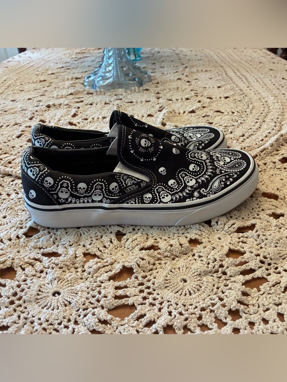 Vans Black and White Slip-On Sneakers with Skull Bandana Print - Picture 3 of 8